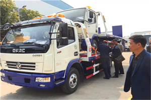 岳麓汽车道路救援拖车价格